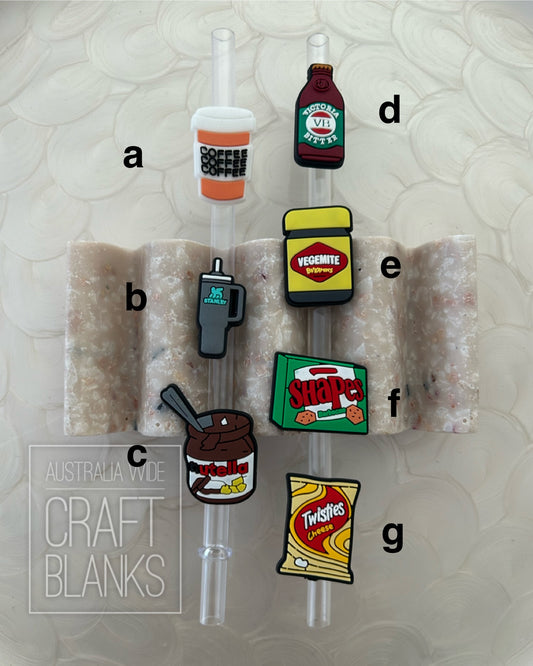 Straw Charms #22