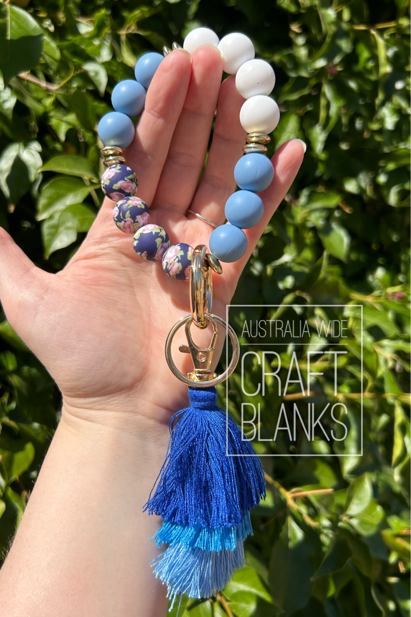 Keyring - Silicone bead Floral style wristlet w/ tassle