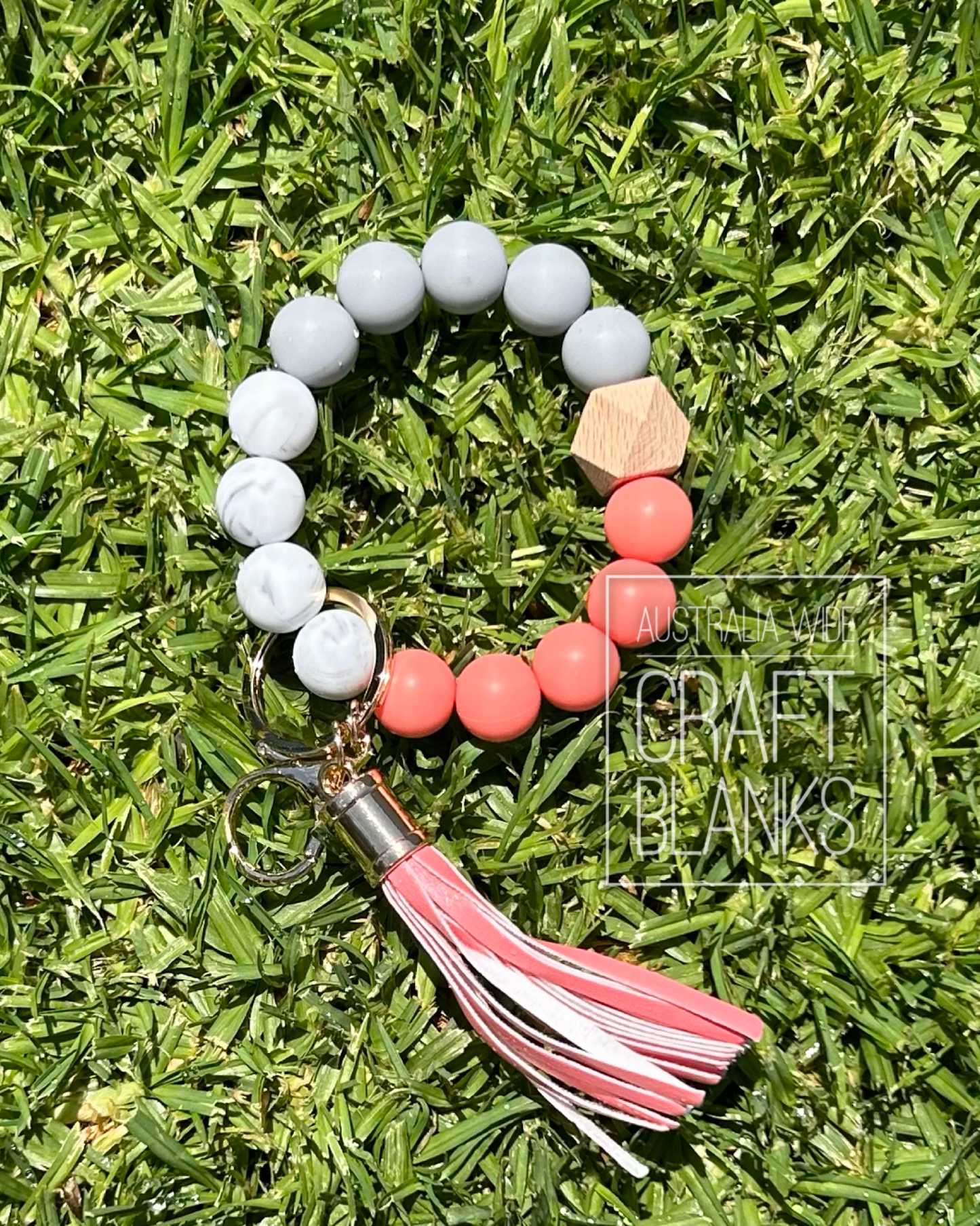 Keyring - Silicone bead wristlet w/ faux leather tassel NO DISC