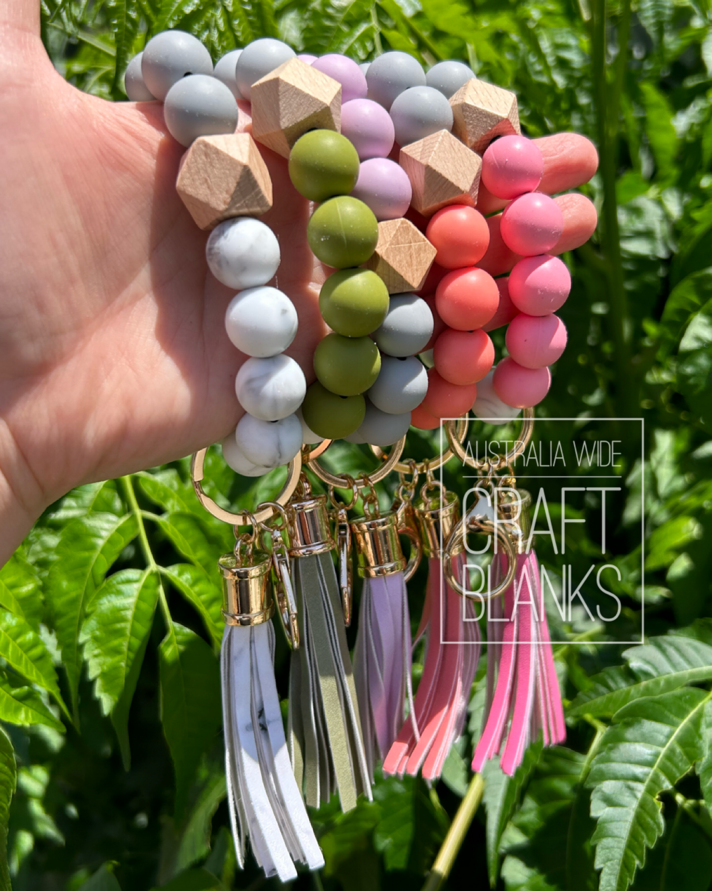 Keyring - Silicone bead wristlet w/ faux leather tassel NO DISC