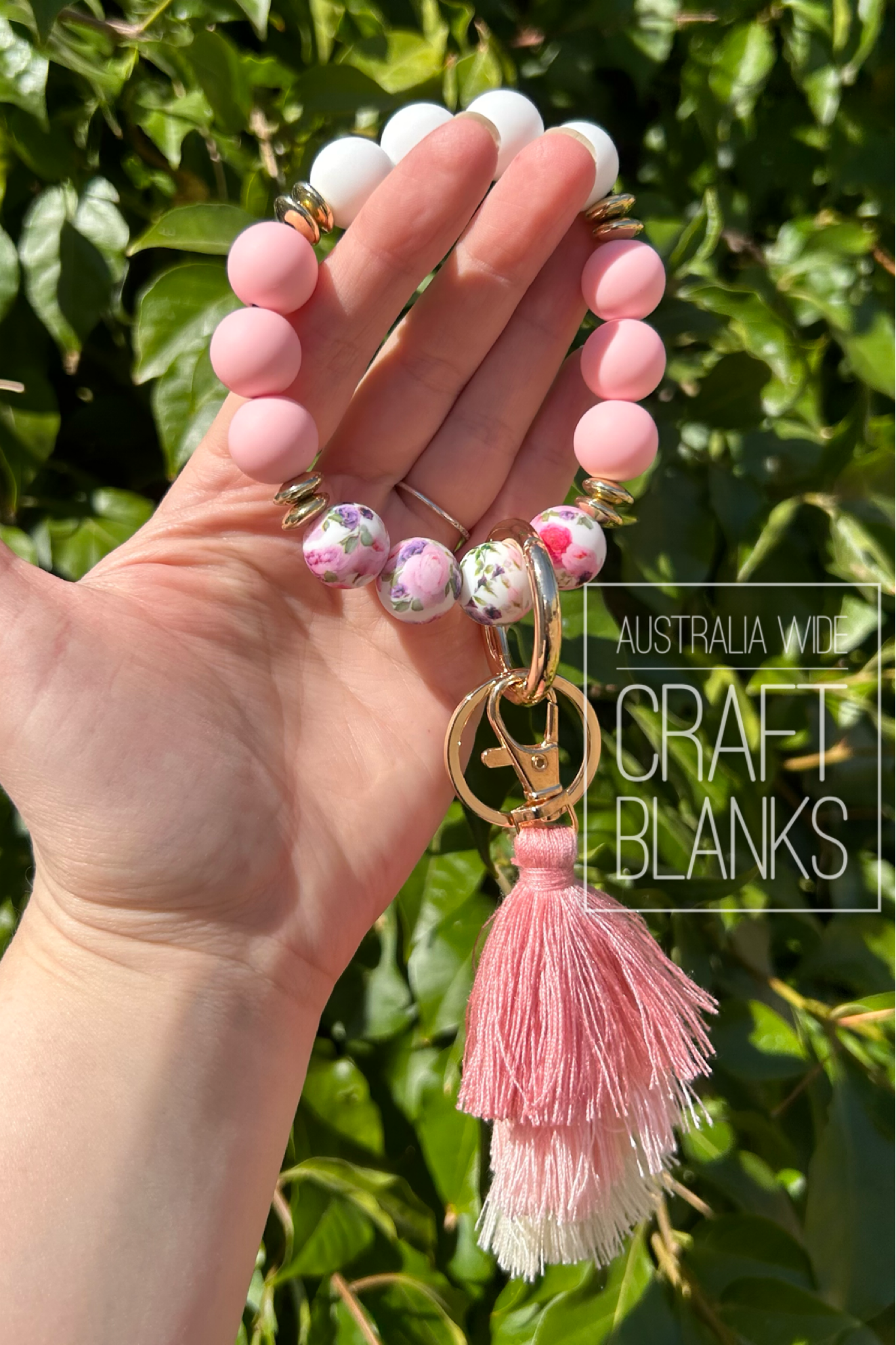 Keyring - Silicone bead Floral style wristlet w/ tassle