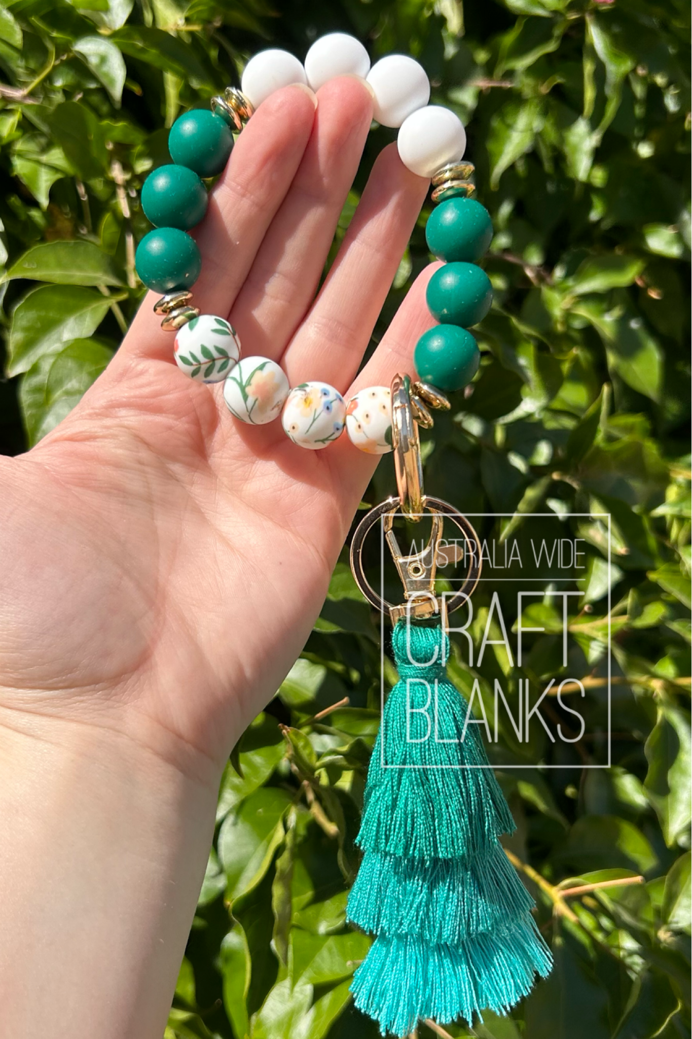 Keyring - Silicone bead Floral style wristlet w/ tassle