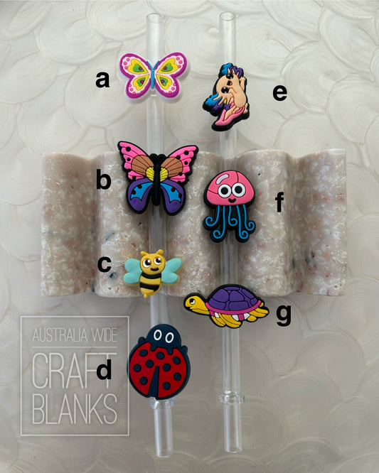 Straw Charms #16