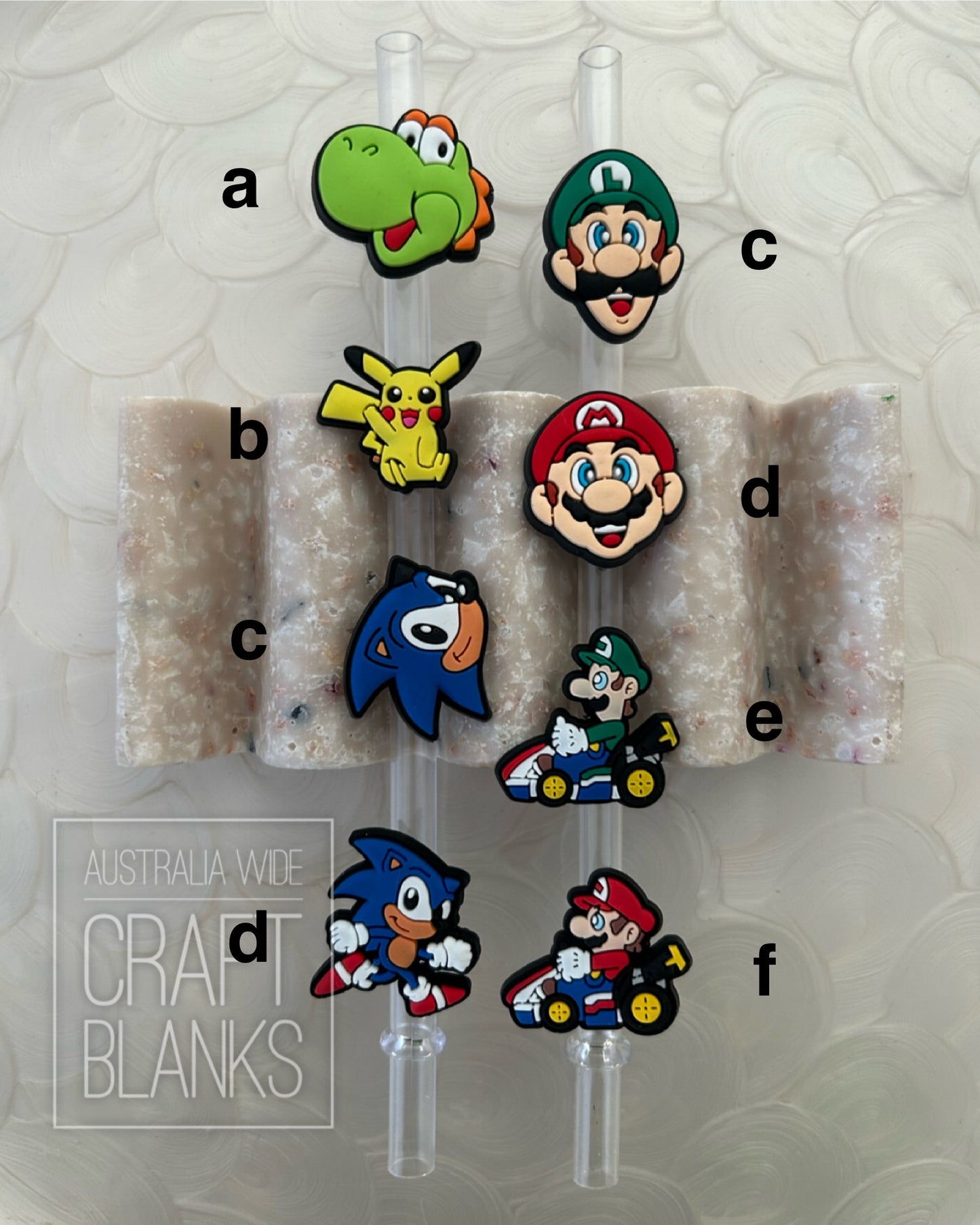 Straw Charms #36
